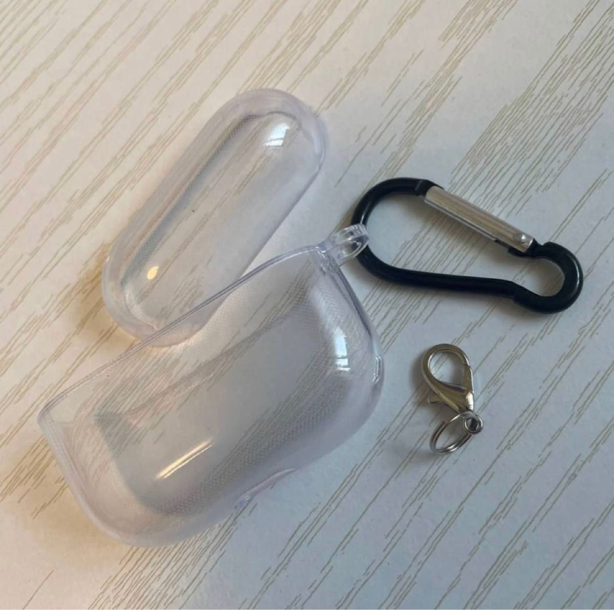 まとめ買い特価 AirPods Pro ケース クリアケース カラビナ付き 透明 シリコンクリア