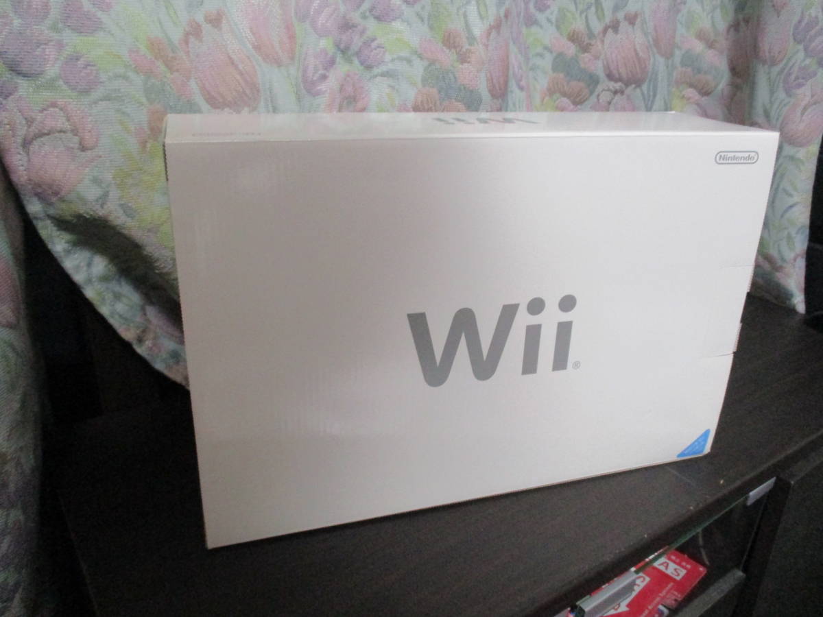新品 未開封 任天堂 本体 Nintendo Wii RVL-S-WD 本体 4902370516227