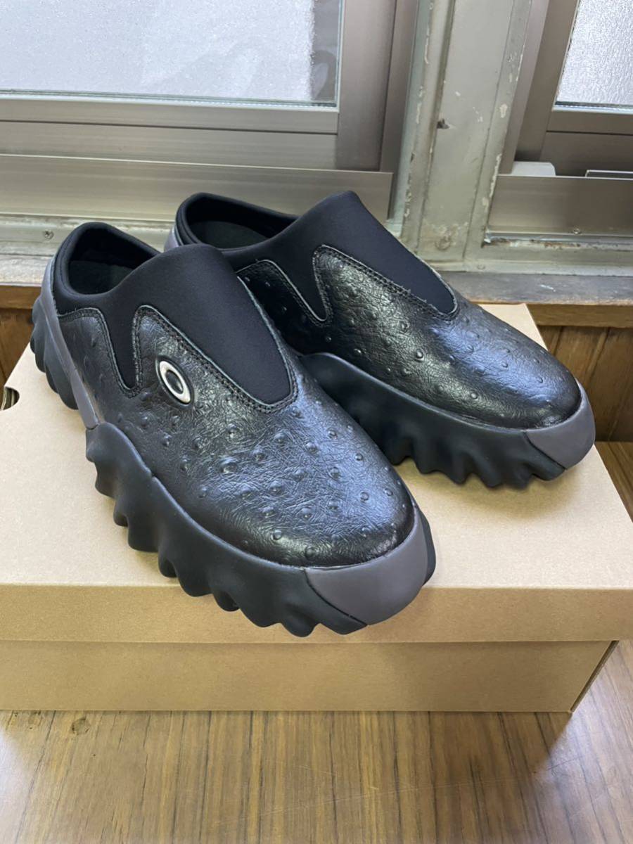 BrainDead × Oakley Factory Team Ostrich Chop Saw Mule ブレイン