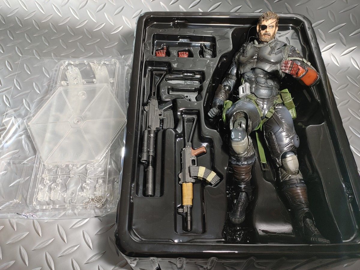 一時値下げ中 プレイアーツ改 ヴェノム・スネーク メタルギア 一時値下げ中 プレイアーツ改 ヴェノム・スネーク メタルギア