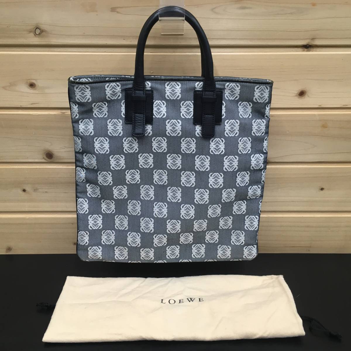 【2000円スタート】LOEWE ロエベ ハンドバッグ アナグラム 総柄 レザー レディース 150310 保存袋有の画像1