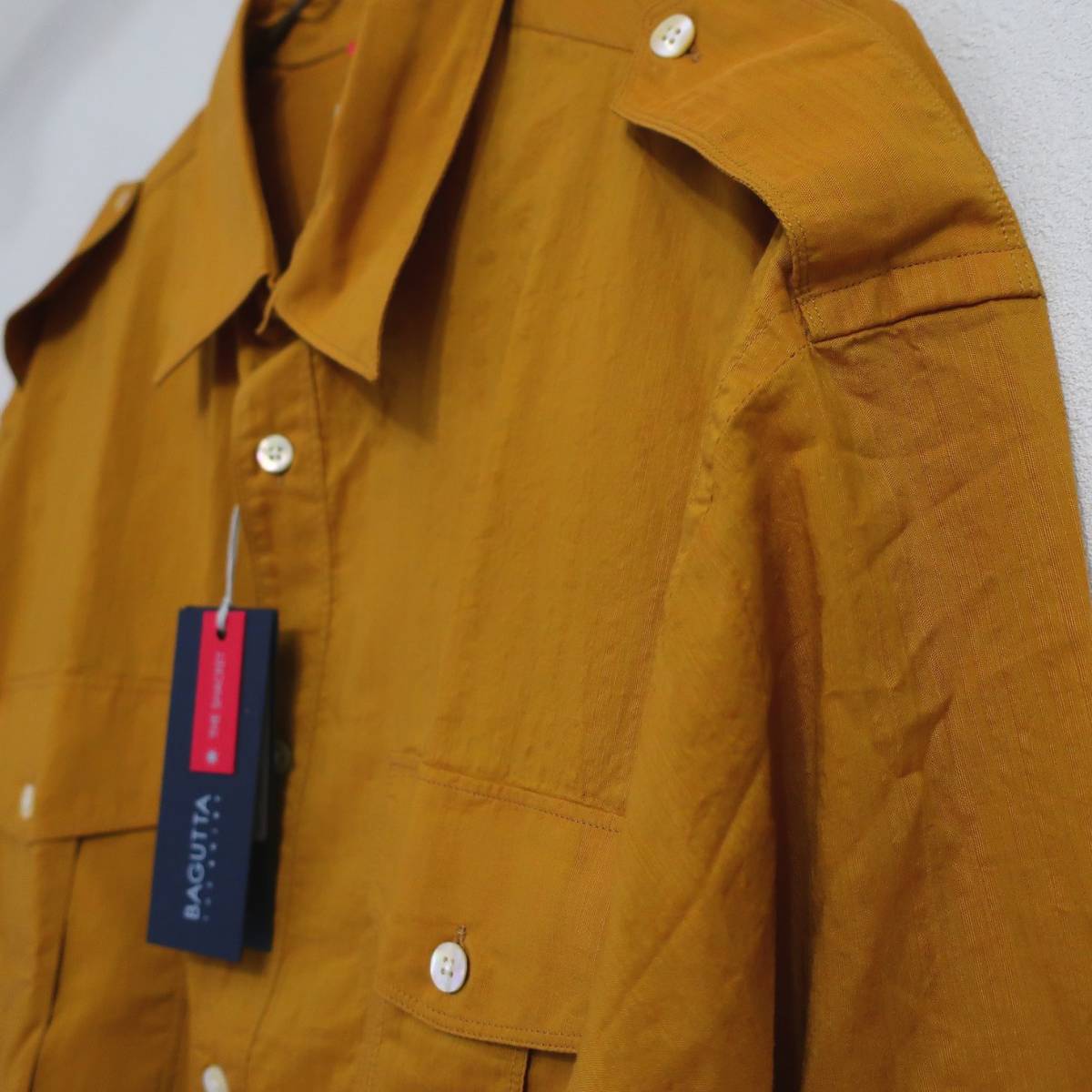 新品 未使用 BAGUTTA バグッタ 高級 メンズ サファリシャツ トレンド 長袖シャツ ブラウン カーキ イエロー ボタン シャツ 40 Lサイズ_画像4