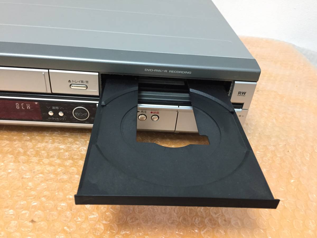SHARP VHSビデオ一体型DVDレコーダー DV-RW65 一部動作 付属品有り(VHS