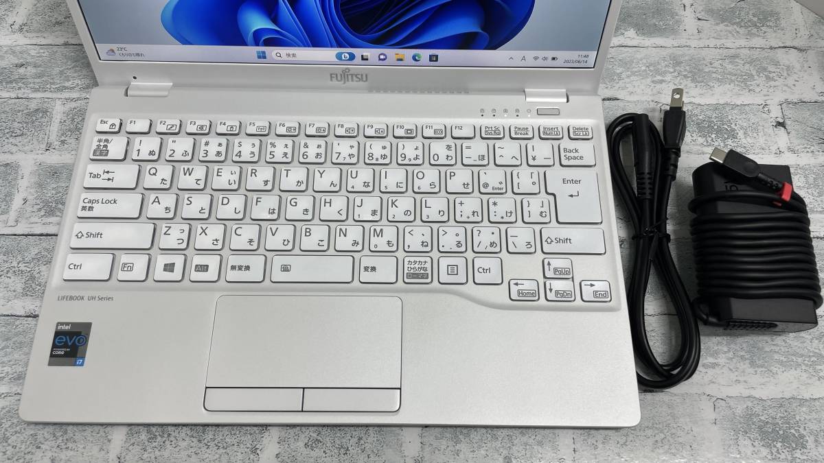 超軽量】富士通LIFEBOOK UH90/F3[第11世代Intel Core i7-1165G7 超軽量】富士通LIFEBOOK UH90/F3[第11世代Intel Core i7-1165G7