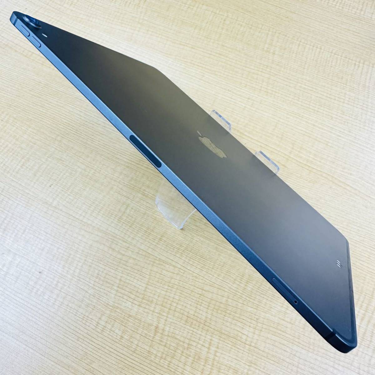 iPad Pro 第一3世代 12.9 インチ 256GB スペースグレイ SIM フリーほぼ