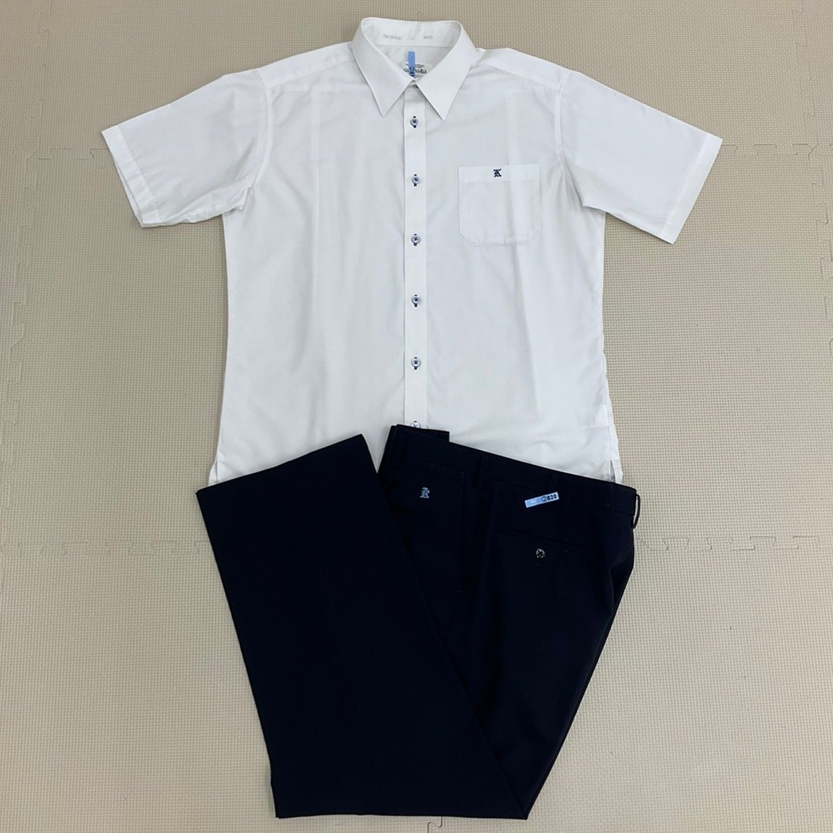 UT322 (中古) 栃木県 黒磯高校 男子学生服 上下2点セット /現行 UT322 (中古) 栃木県 黒磯高校 男子学生服 上下2点セット /現行