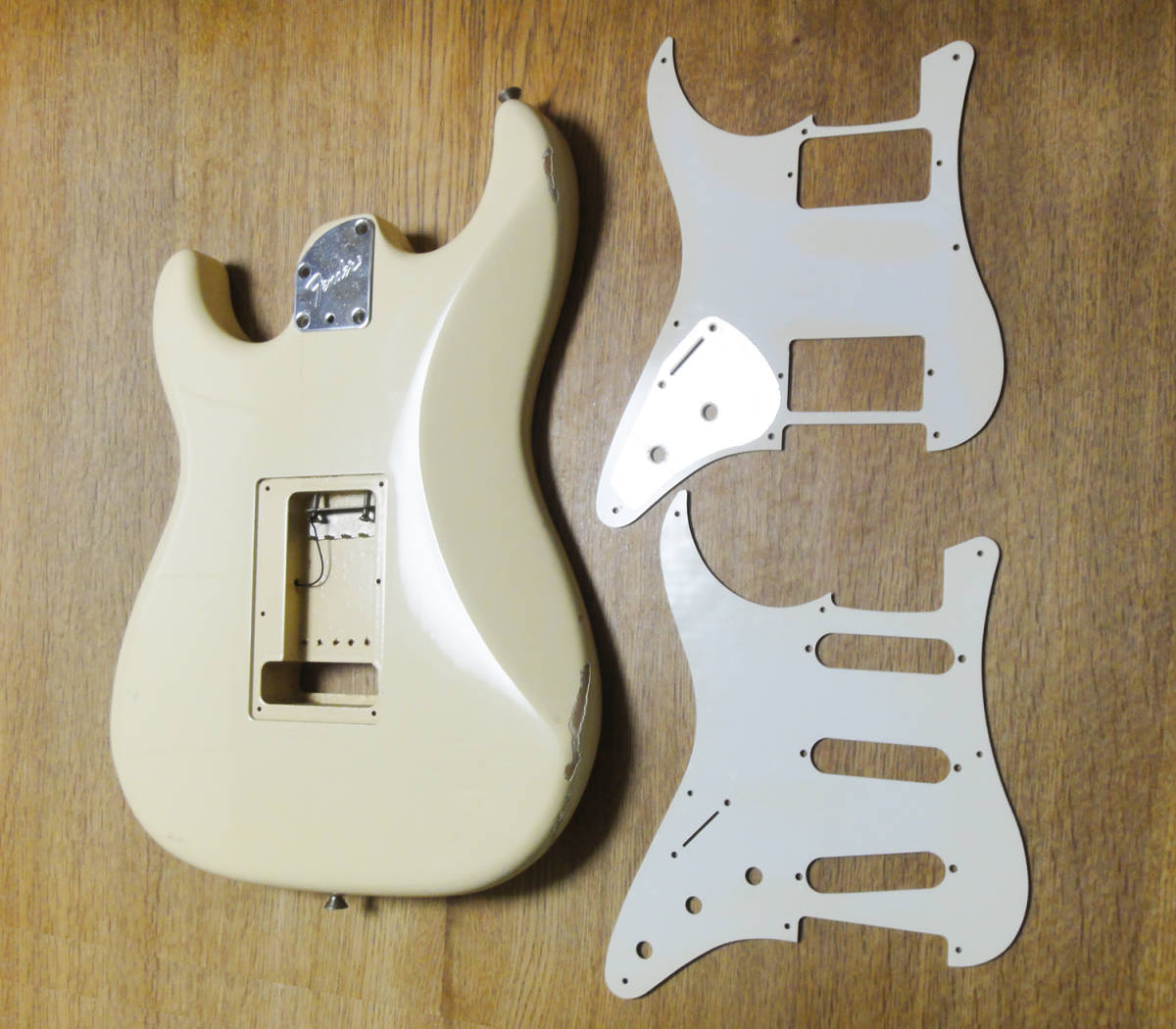 名機 fender japan フェンダージャパン STM-60R ミディアムスケール