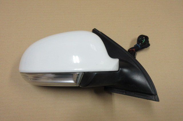 *2010 year Golf 6 variant 1KCAX right door mirror *