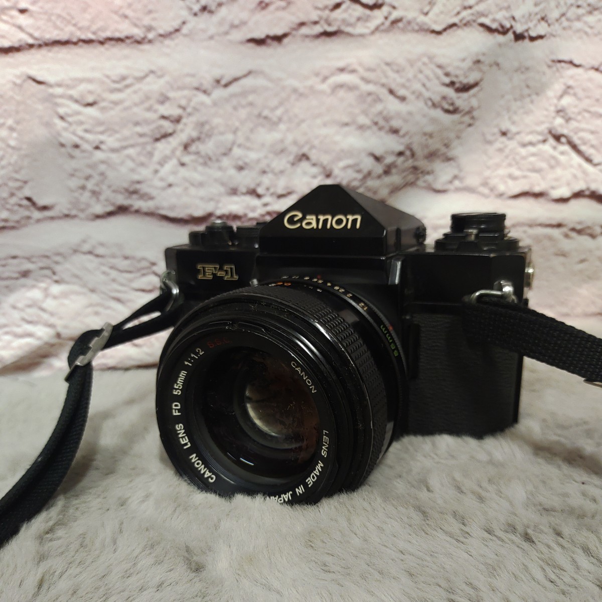 A06141 キャノン Canon 旧F-1 後期モデル ブラック フィルム一眼レフ