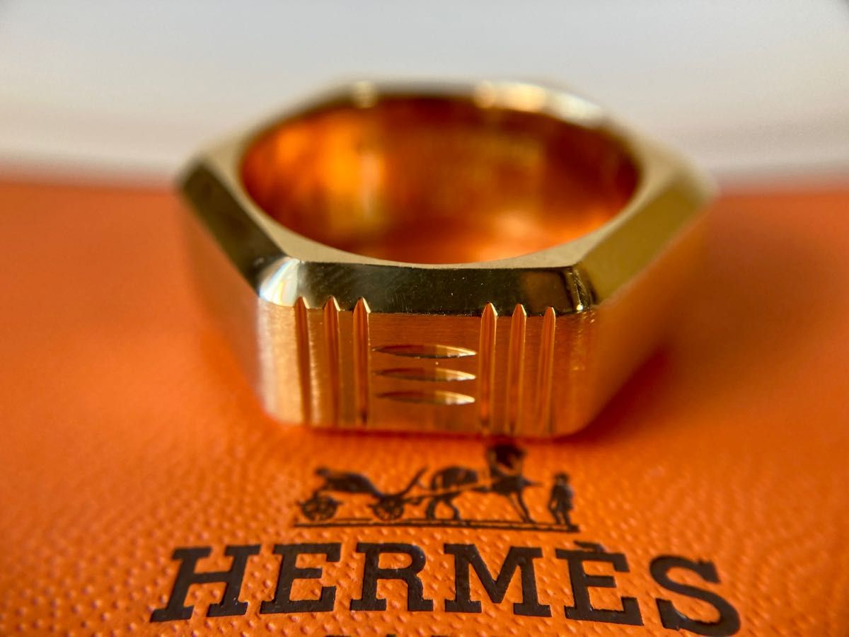HERMES エルメス 希少 ツールボックス Hロゴモチーフ イエロー HERMES エルメス 希少 ツールボックス Hロゴモチーフ イエロー