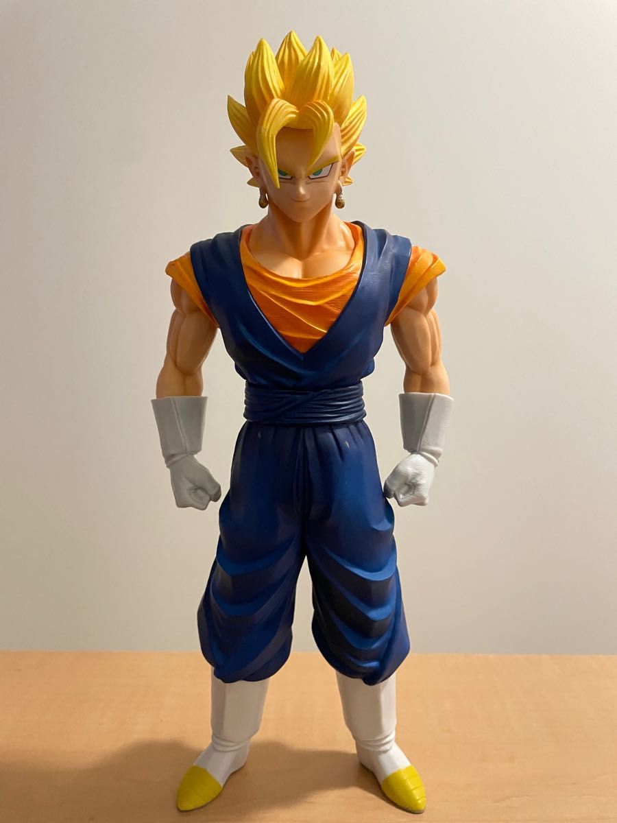 入手困難 ドラゴンボール フィギュアーツ スーパーサイヤ人ベジット