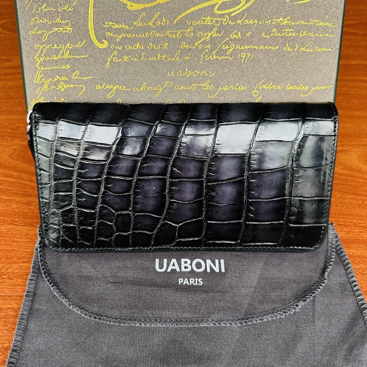 絶賛 限定EU製&定価68万◇UABONI*アリゲーター・ラウンドファスナー長