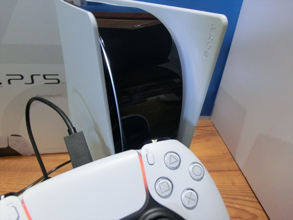 S【2ち-82】【140サイズ】極美品/SONY/PlayStation5/PS5 本体/ディスク