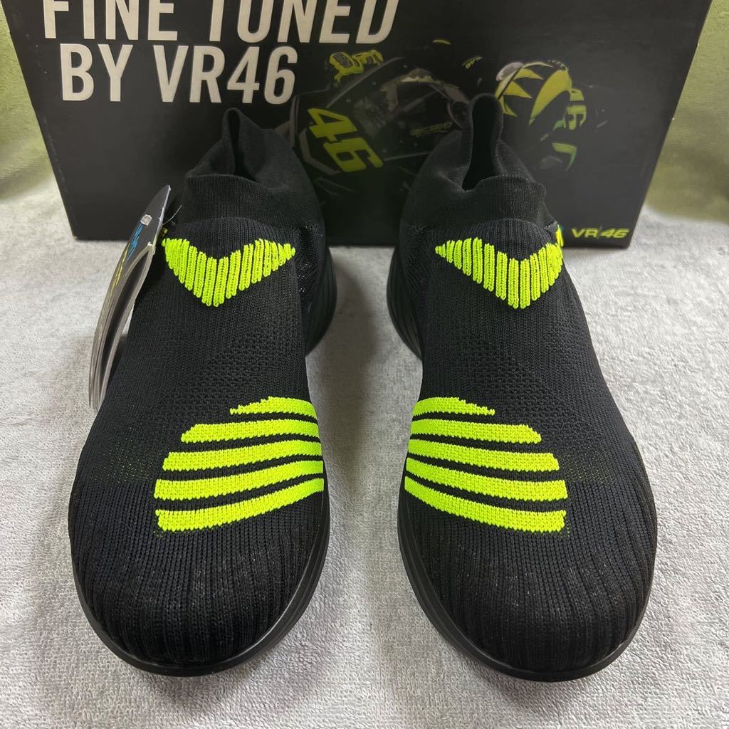 限定コラボ VR46×UYN ソックライナーシューズ 27.0cm 42 バレンティーノ・ロッシ スニーカー シューズ スリッポン 箱/タグ付き A50615-24