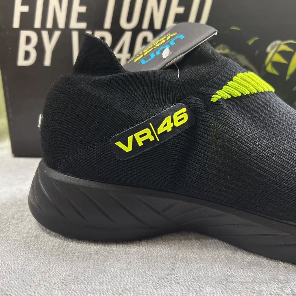 限定コラボ VR46×UYN ソックライナーシューズ 27 0cm 42