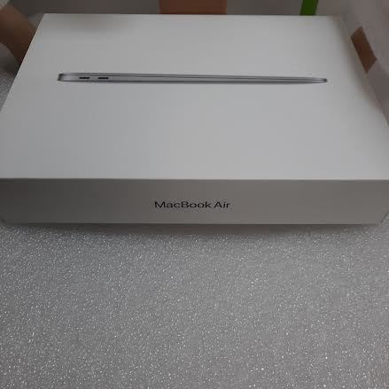 展示品】極美品 アップル apple マックブックエアー MacbookAir 13