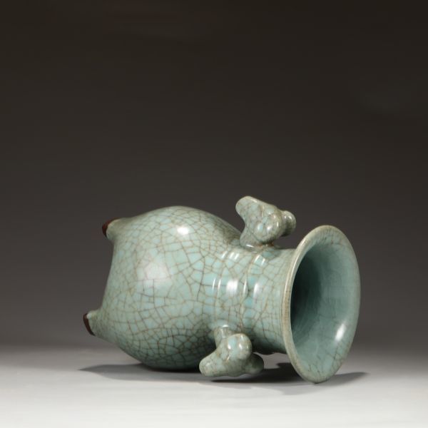 宋代官窯陶磁器青釉三羊尊瓶仁染付置物擺件古賞物古美術中国古玩