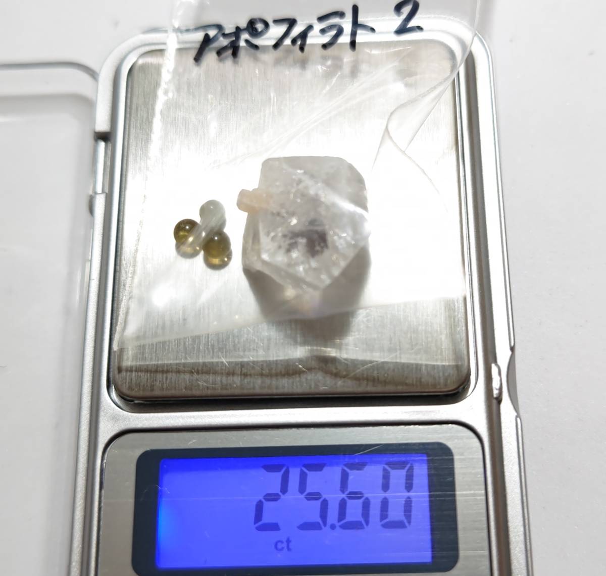 アポフィラト魚眼石apophylite結晶原石 25.6ct 天然石!劈開性くっきり!　2　ルースと丸玉クォーツ系等セット色々まとめて同梱可能 765-1_画像4