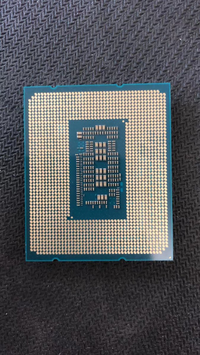 CPU インテル Intel Core I7-12700K プロセッサー 中古 動作未確認