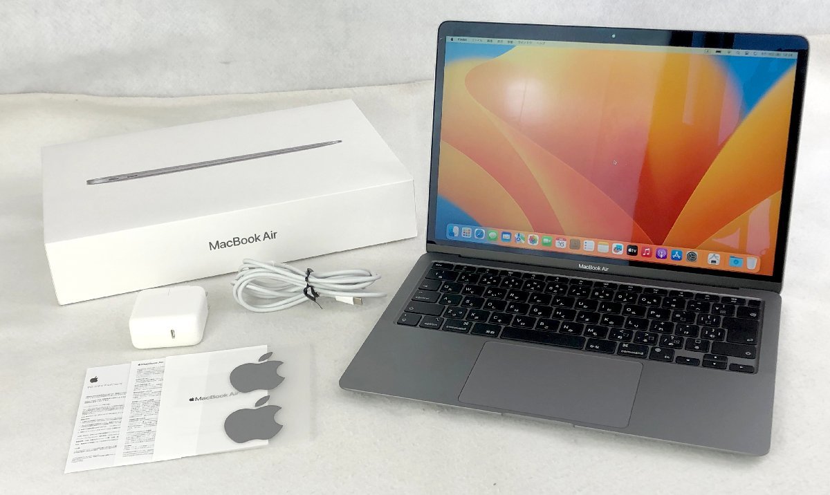 ☆品☆13インチ MacBook Air(M1 2020年) CPU:Apple M1 RAM:8GB SSD