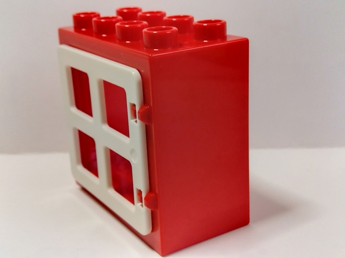 レゴデュプロ 窓 入口 2×4 赤×白 パーツ 特殊ブロック _画像3