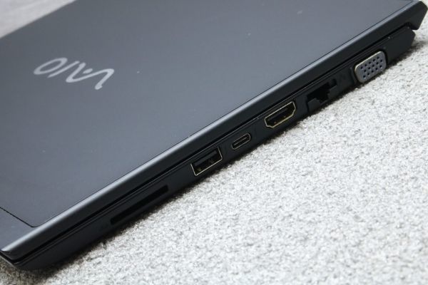 良品 SONY VAIO SX12 VJS122C11N CORE i5 SSD256GB 8GB ノートパソコン