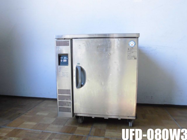 中古厨房 フクシマガリレイ 業務用 台下 1ドア 冷蔵庫 コールドテーブル 超鮮度 恒温高湿庫 UFD-080W3 236L フレッシュキューブ