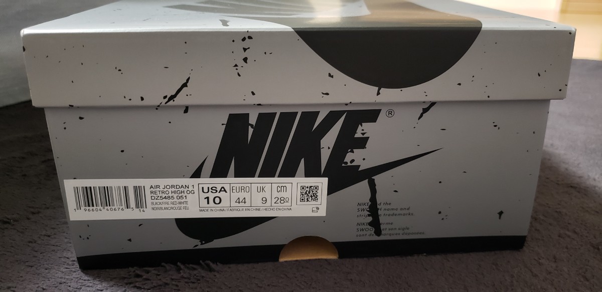 Nike Air Jordan 1 Retro High OG Black and Smoke Grey 28cm DZ5485