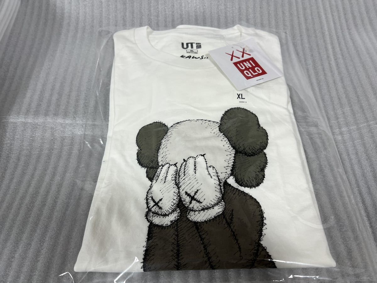 2022 新作 ユニクロ KAWS スウェットXL2点 ！お値下げ！ - トップス