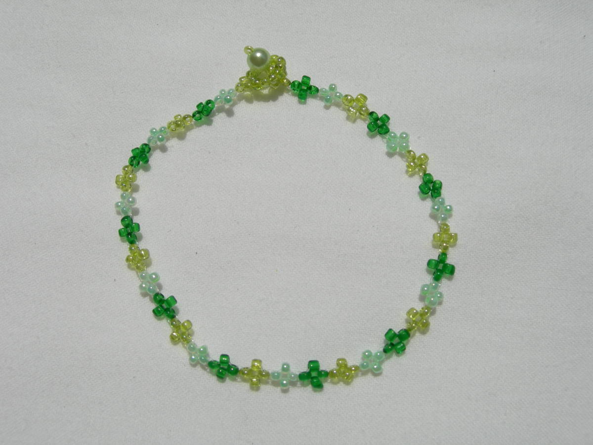  beads bracele ( green ) hand made new goods 