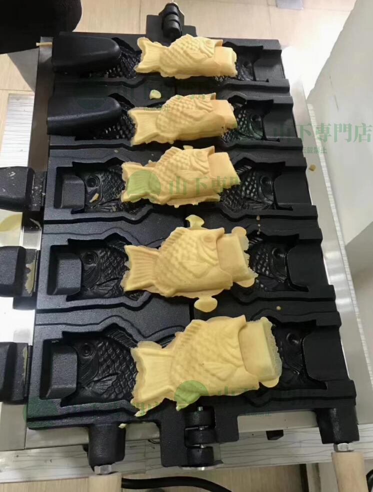 山下専門店 アイスコーン たい焼き器 アイスクリームコーンメーカー 5個焼き 業務用 家庭用 100V 【専門店の安心の6ヶ月保証付】