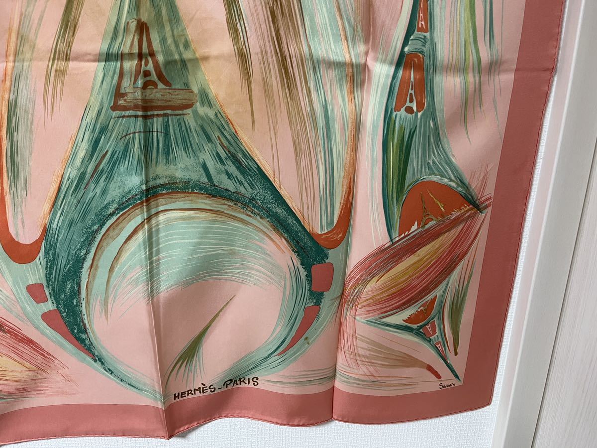 HERMES エルメス カレ90 La Tour Eiffel S'envole エッフェル塔 HERMES エルメス カレ90 La Tour Eiffel S'envole エッフェル塔