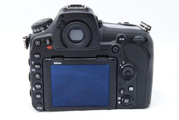 2900ショット台！新品級 ☆Nikon デジタル一眼レフカメラ D850