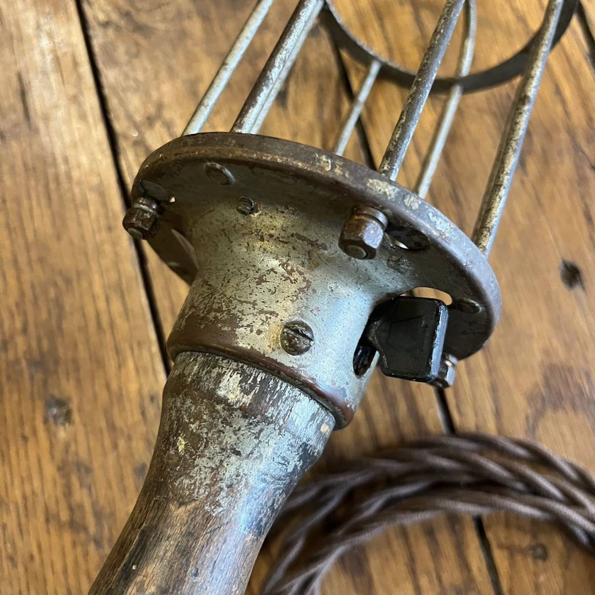 【ANTIQUES】トラブルライト lamp ライト 店舗什器 vintage ブロカント 古道具 アンティーク US 古着 ヴィンテージ インダストリアル 照明