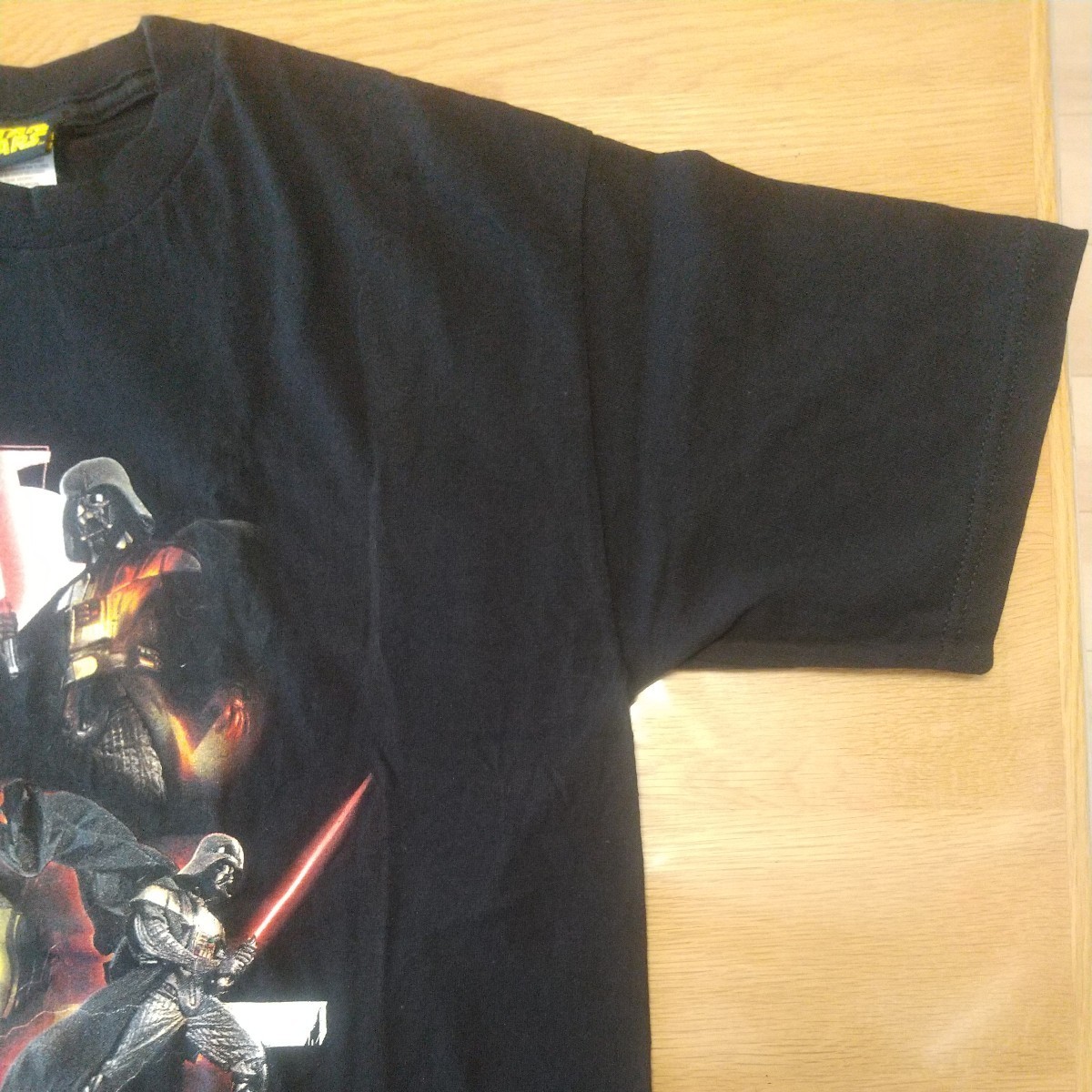 ダース・ベイダー⑤ 【正規品】 Tシャツ 黒 Mサイズ相当(XL 16/18) USED Darth Vader スター・ウォーズ Star Wars_画像7