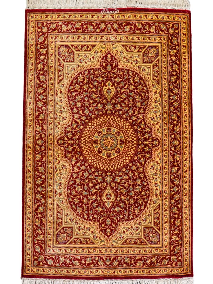 87×58cm 【ペルシャ手織りクム産のシルク100%絨毯】 カーペット一般 87×58cm 【ペルシャ手織りクム産のシルク100%絨毯】 カーペット一般