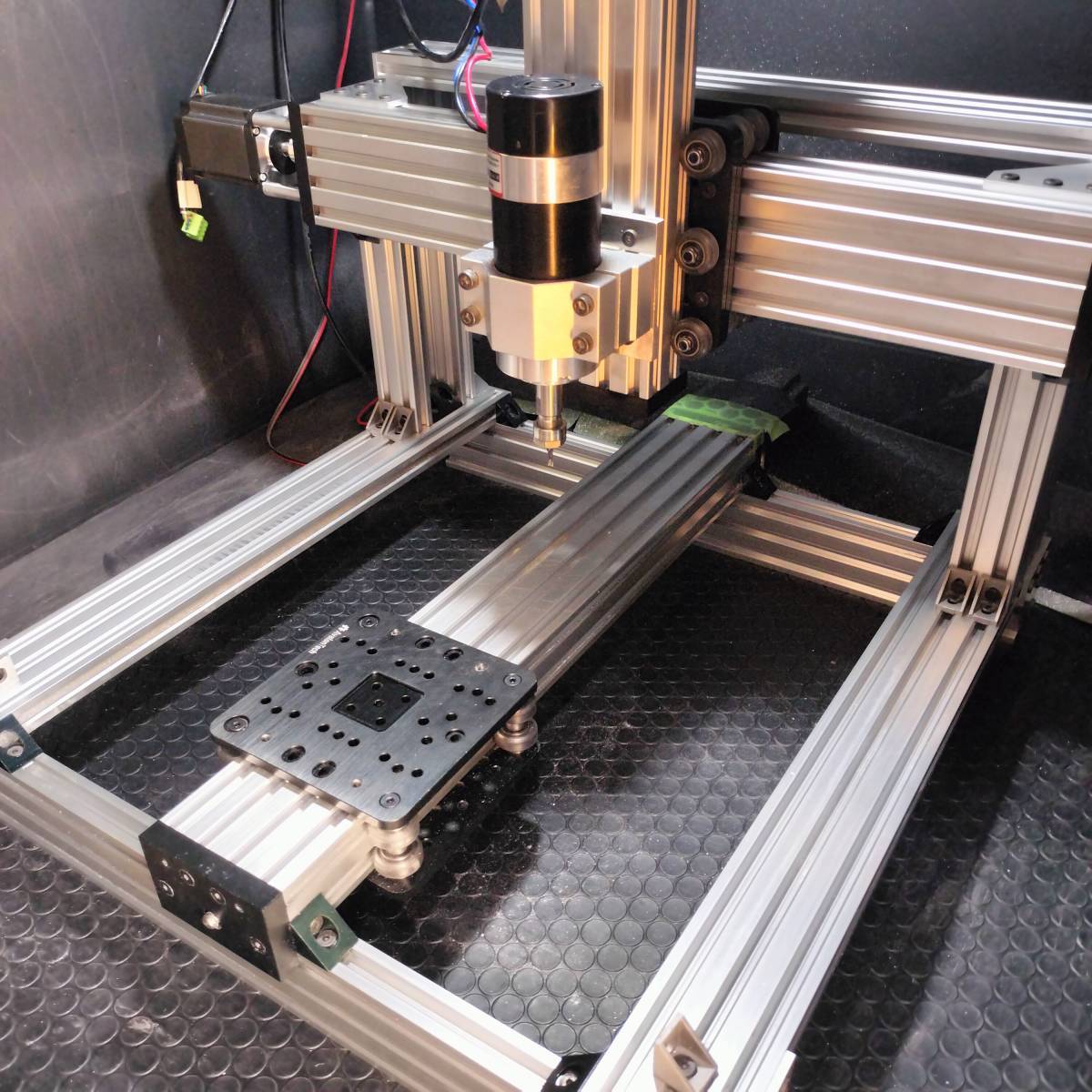 アバロンテック卓上CNC フライス盤 アルミ削り加工用に改造 C アバロンテック卓上CNC フライス盤 アルミ削り加工用に改造 C