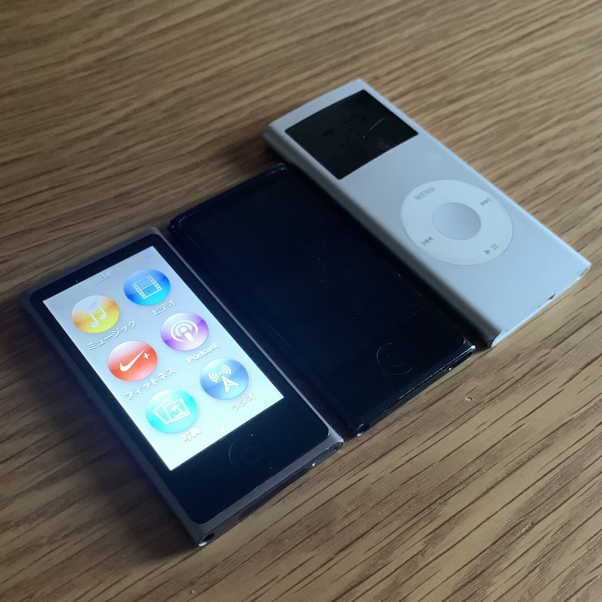 専用 iPod ジャンク品 - ポータブルプレーヤー