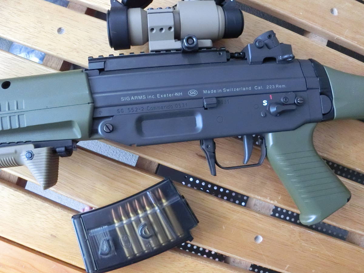 東京マルイ SIG552 FDEカラー-