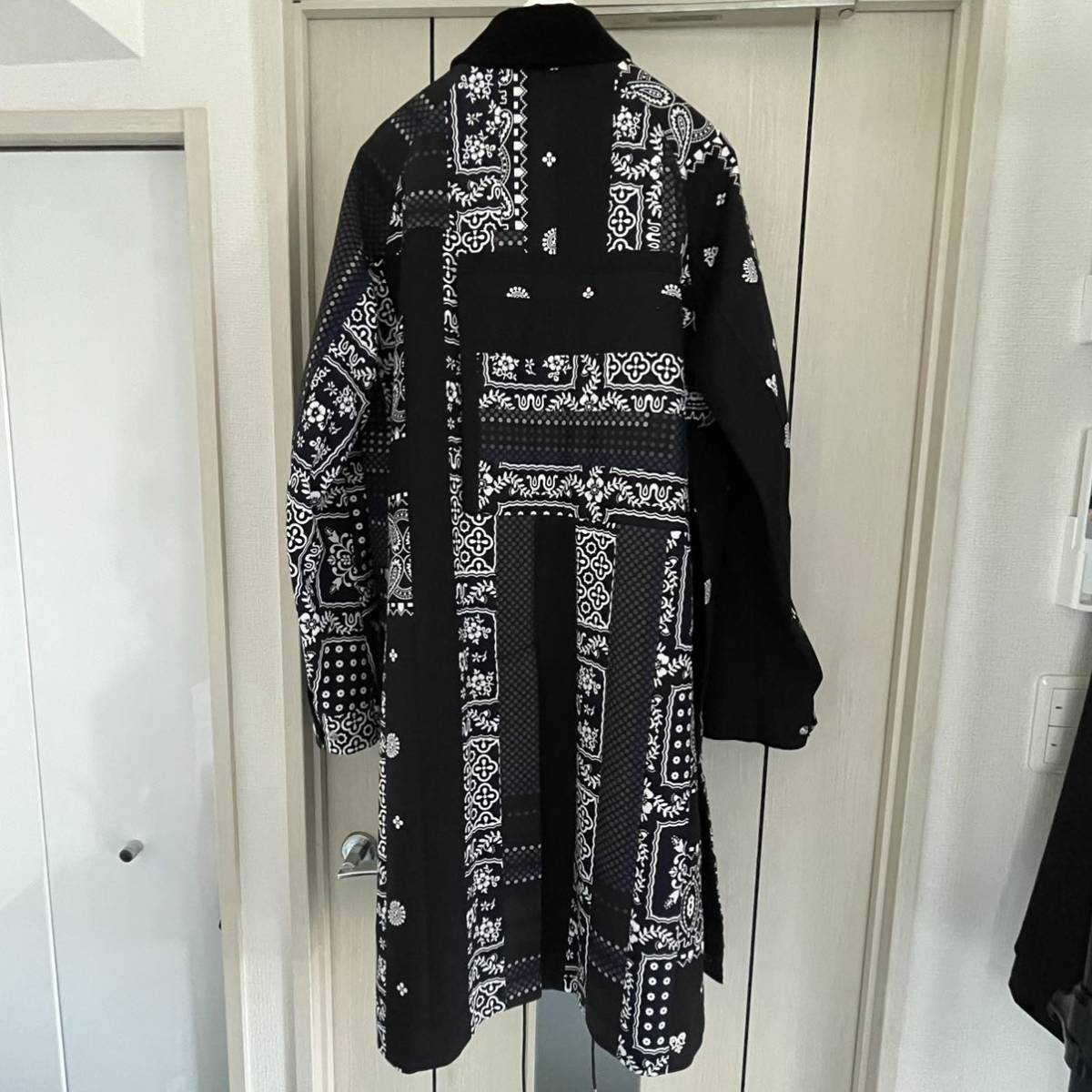 sacai 21SS Archive Print Mix Coat - institutoates.com.br