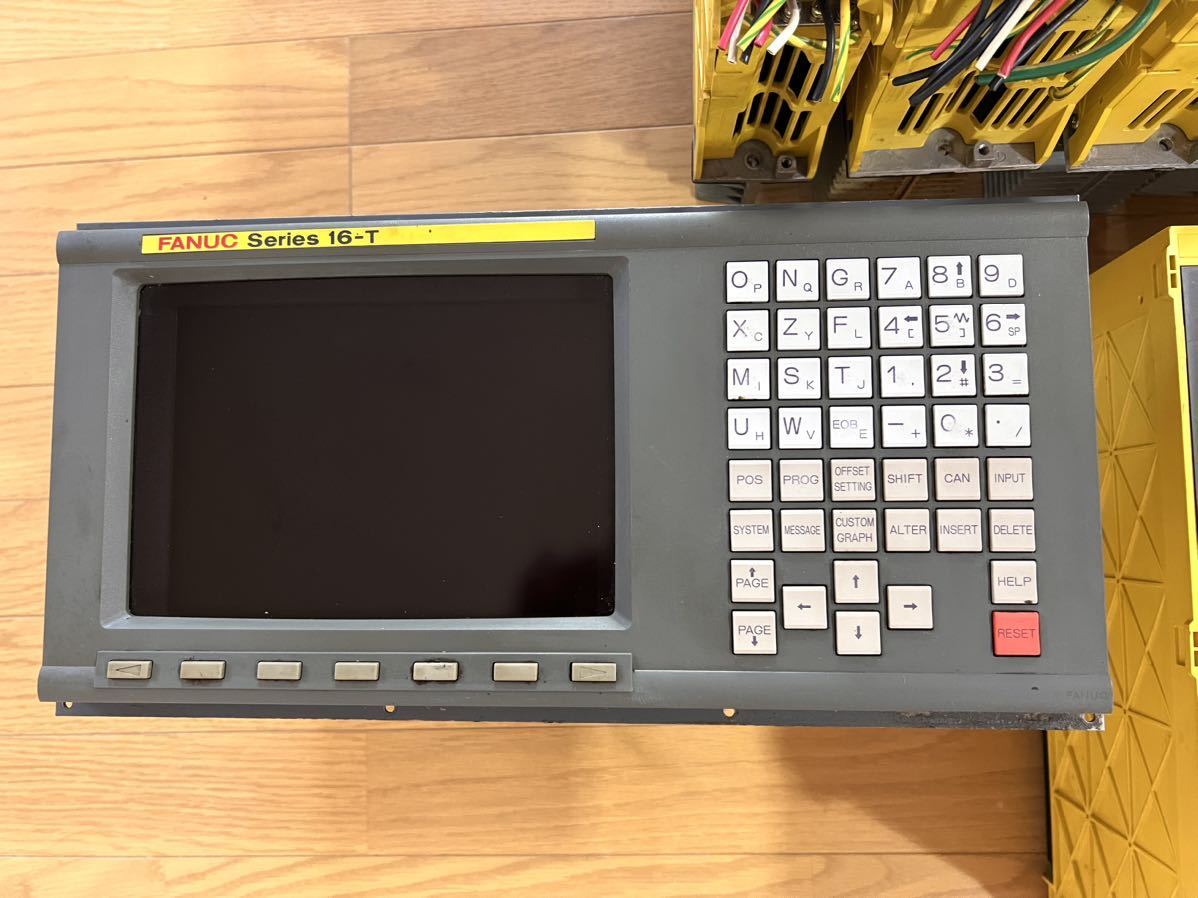 Fanuc ファナック 旋盤用CNCコントローラー Series 16- TA 7点セット