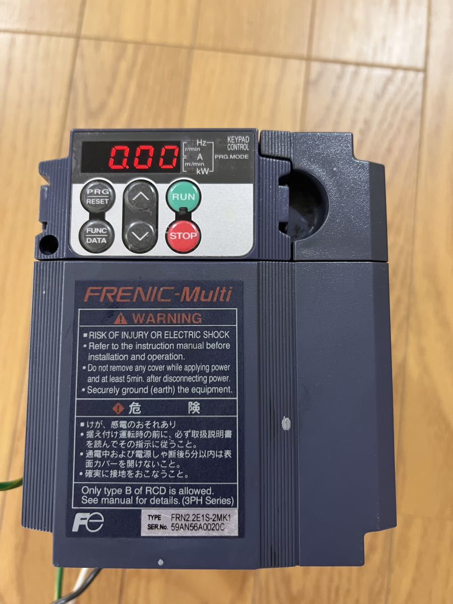 FUJI 富士電機 インバーター FRN2.2E1S-2MK1 中古品　3PH 200-240v 2.2kw_画像6