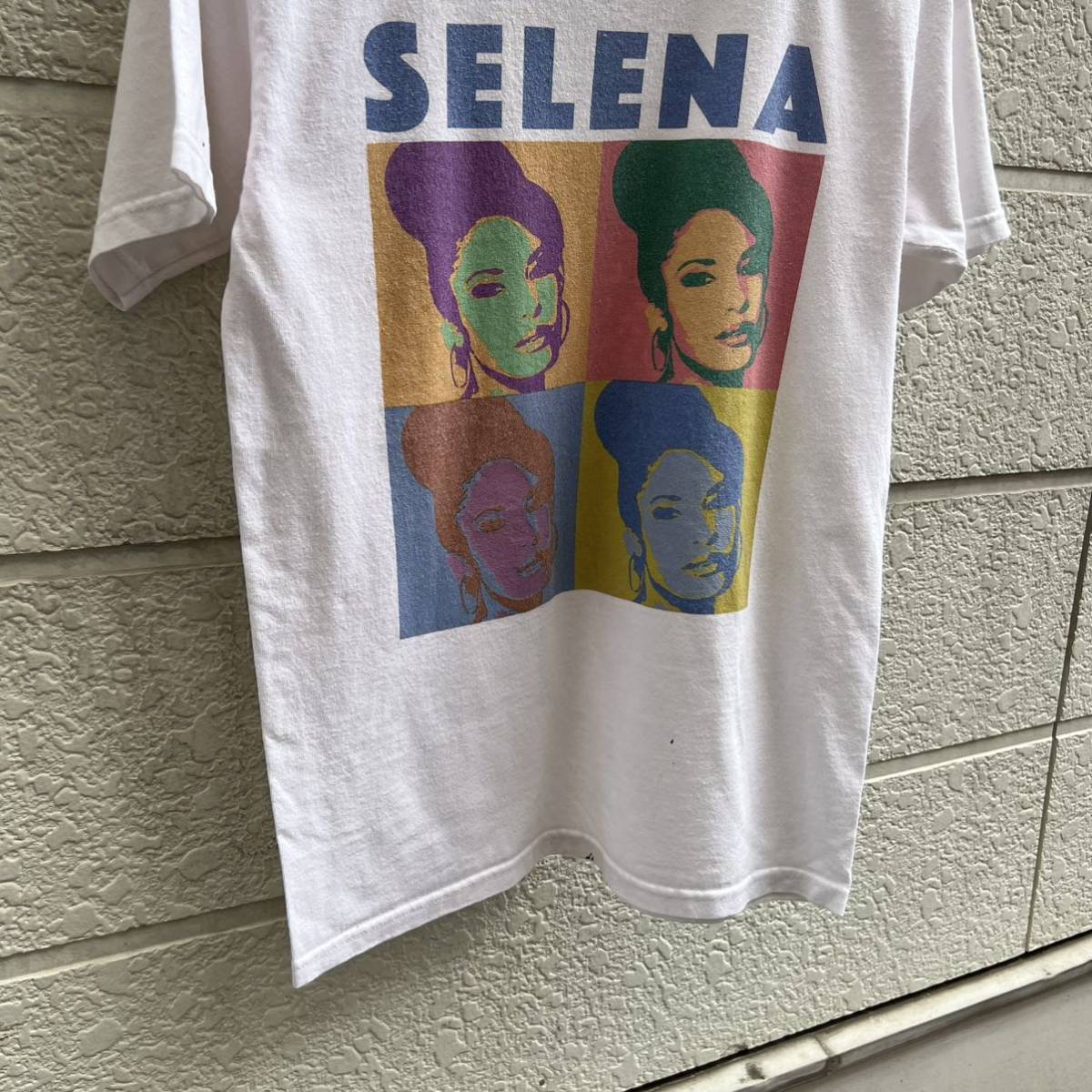 USED USA古着 プリントTシャツ 半袖Tシャツ 白 ホワイト SELENA セレーナ カラフル プリント アメリカ古着 vintage ヴィンテージ Sサイズの画像5