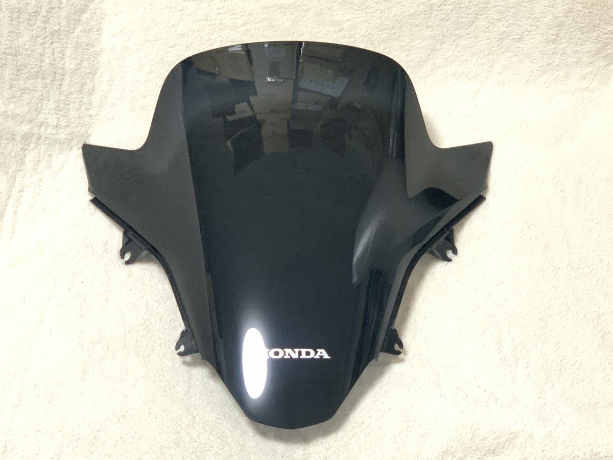 HONDA（ホンダ） 純正 67100-K1Z-J**ZA スクリーン 美品 PCX125 (JK05) PCX160 (KF47) メーターバイザー スモークの画像1