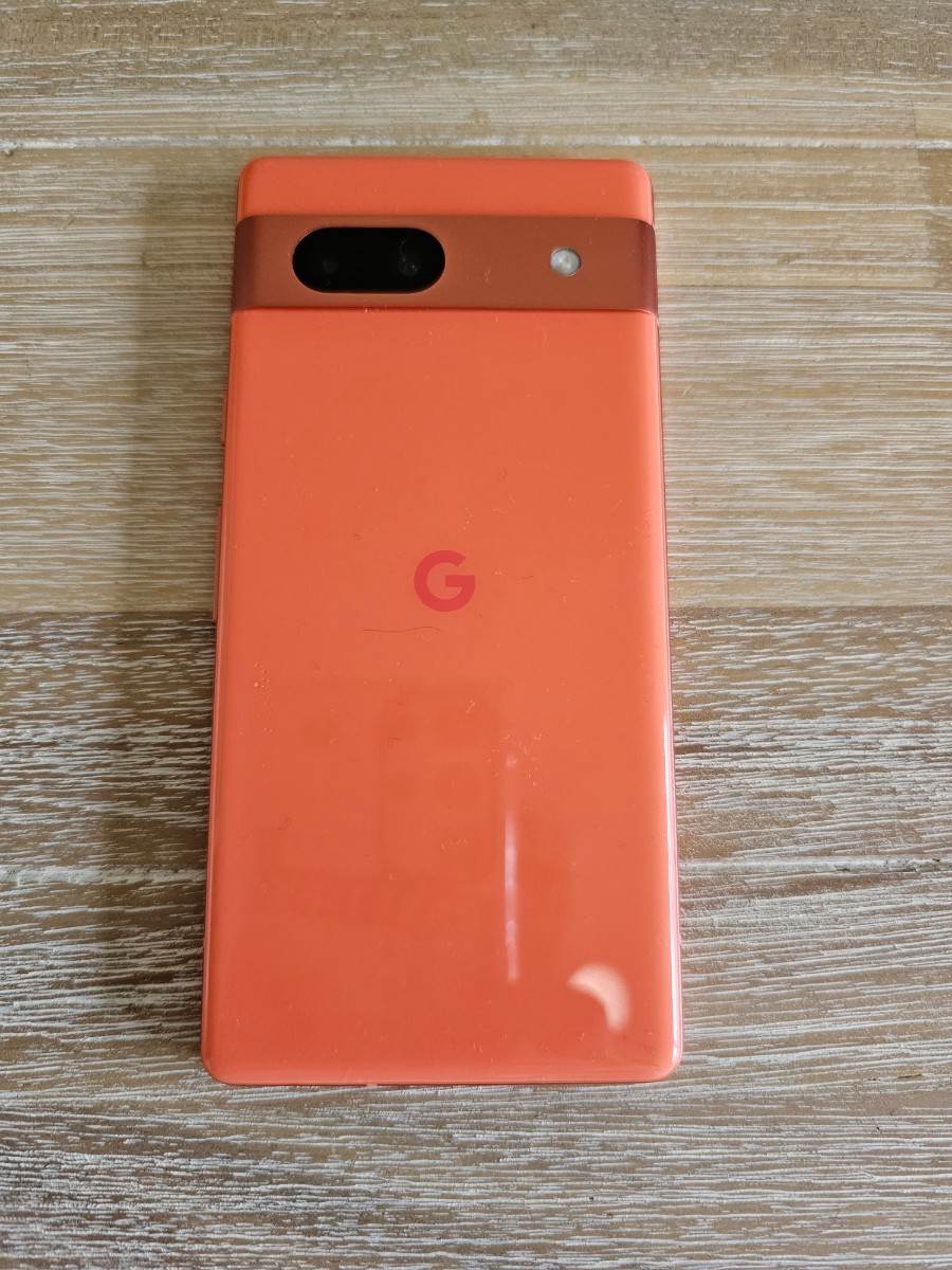 美品 Pixel 7a 128GB コーラル Googleストア版 公式ケース付き SIM