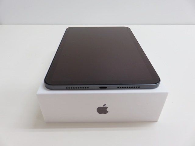 iPad mini 第6世代 Wi-Fiモデル 64GB スペースグレイ 8.3インチ 保護