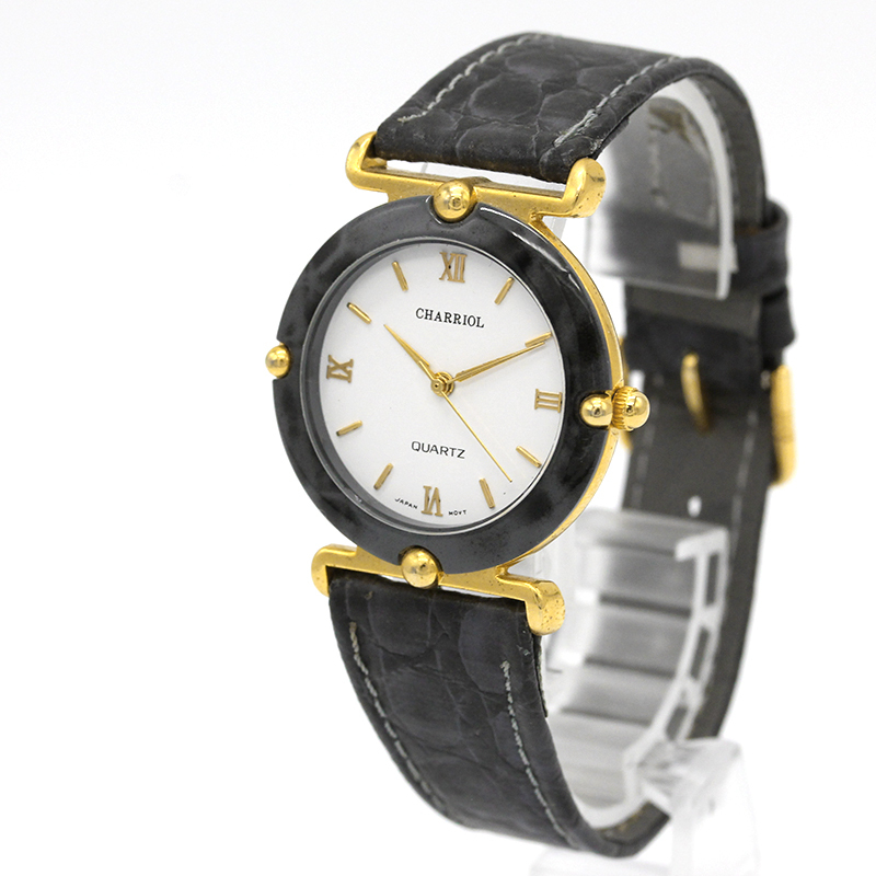 最新人気 CHARRIOL シャリオール ホワイト文字盤 A00593 腕時計