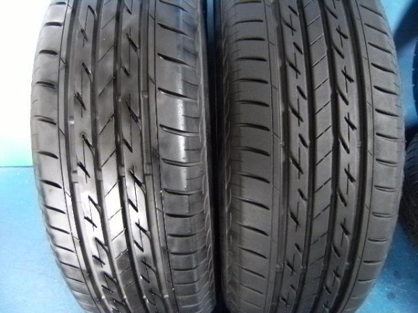 BRIDGESTONE普利司通輪胎195/65 R 15 2017年製造的巴厘島山 <Br> BRIDGESTONE　ブリジストン　タイヤ　195/65R15　バリ山　2017年度製