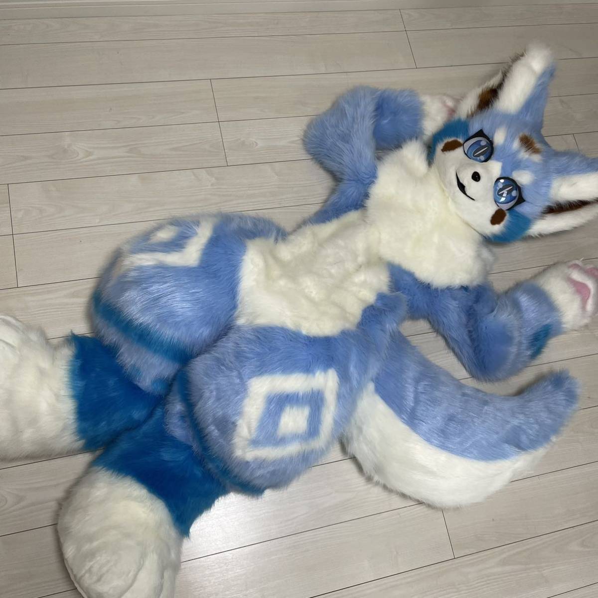 一体型 ケモノ 着ぐるみ fursuit フルスーツ コスプレ ファースーツ kigurumi ぬいぐるみ アトラク 鍵かけの画像1