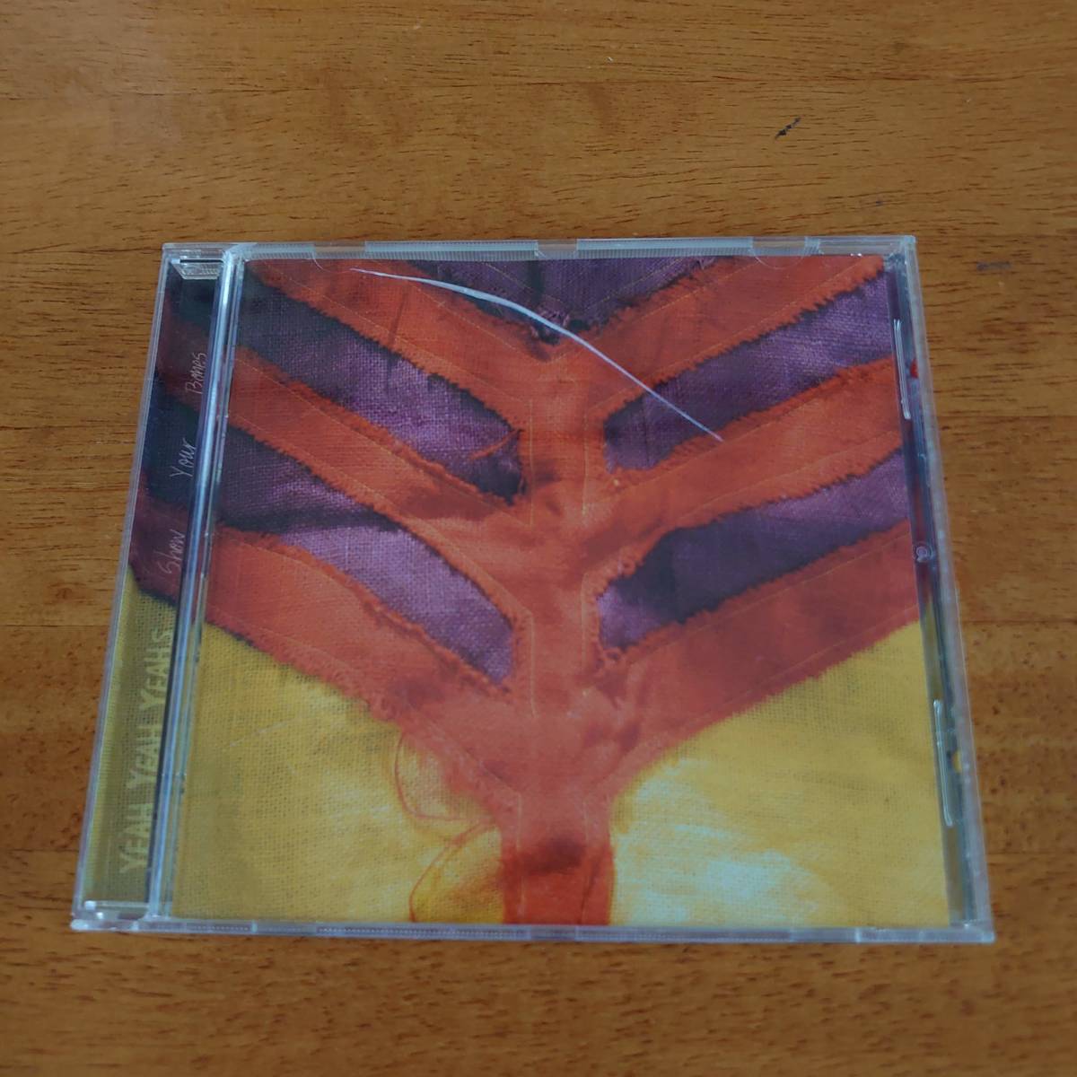 Yeah Yeah Yeahs / Show Your Bones ヤー・ヤー・ヤーズ 輸入盤 【CD】_画像1